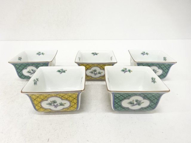 JAPANESE CERAMIC / SET OF SMALL BOWL / SET OF 5